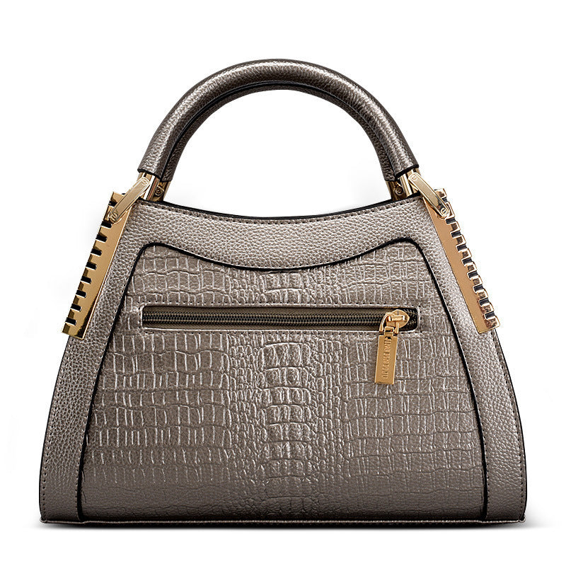 Fashion handbag حقيبة يد أنيقة
